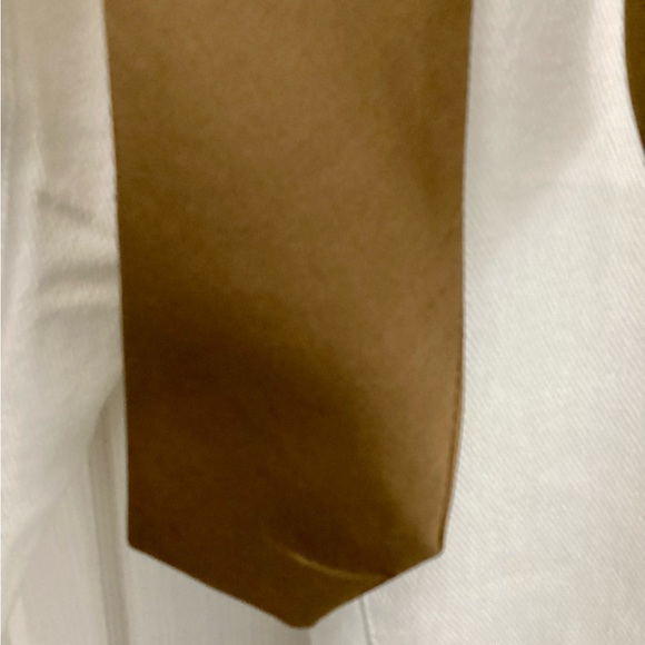 White Denim Tailor Capri’s with Satin sash & Satin Bows - Picture 4 of 16